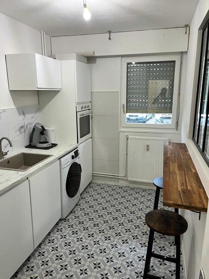 Appartement Le Rousseau Metz Avec Parking Gratuit Екстер'єр фото